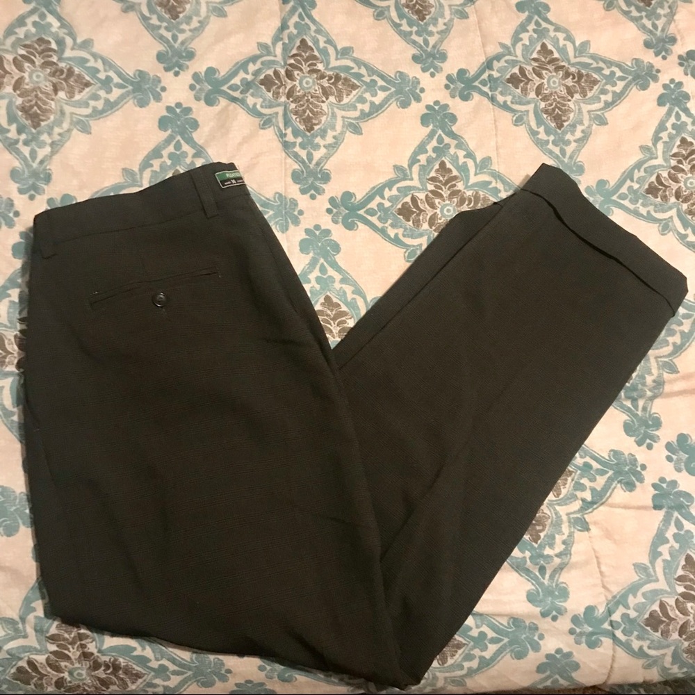 Mens Pleated 36W 30L Dress Pants